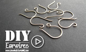 How to Make Earwires {video} - neat trick for making two at a time sot hey match perfectly!