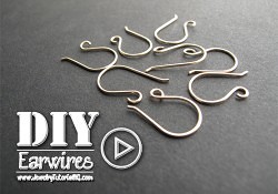 How to Make Earwires {video} - neat trick for making two at a time sot hey match perfectly!
