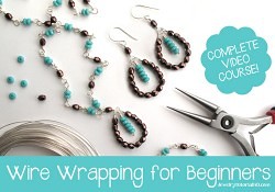 Wire wrapping for beginners: learn to make beautiful wire wrapped jewelry from scratch with jewelry expert Jessica Barst from JewelryTutorialHQ.com!